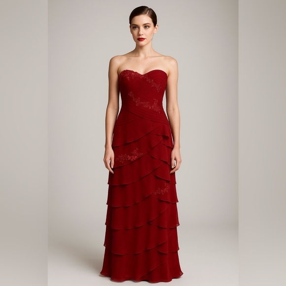 Dresses & Skirts - 👗Elegant Burgundy Chiffon Layered Formal Gown with Silk Lining -👗